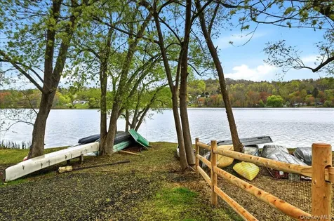 28 Lake Shore Drive Patterson NY 12563