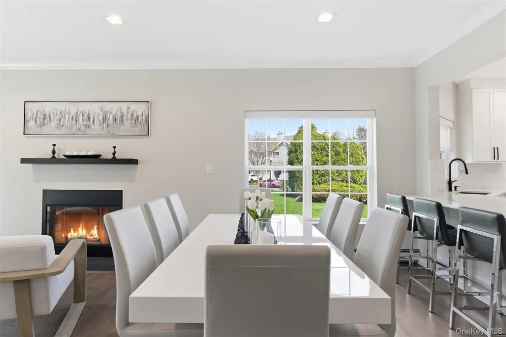159 Rivendell Court Melville NY 11747