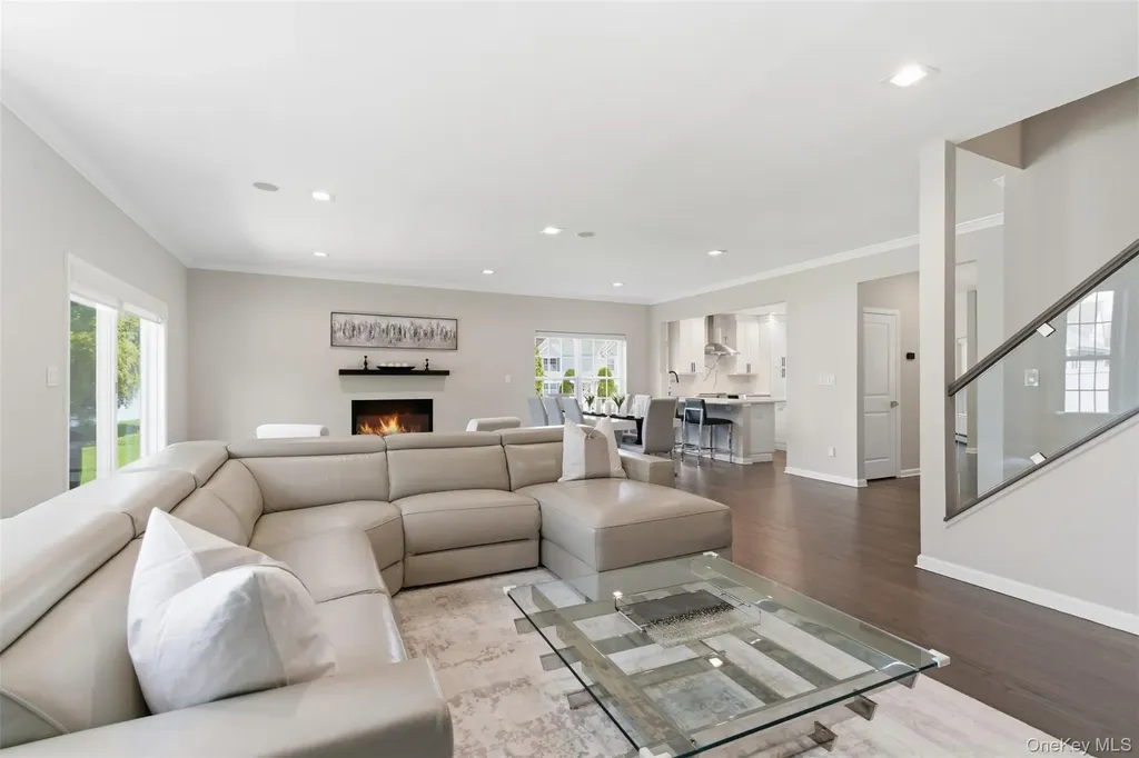 159 Rivendell Court Melville NY 11747