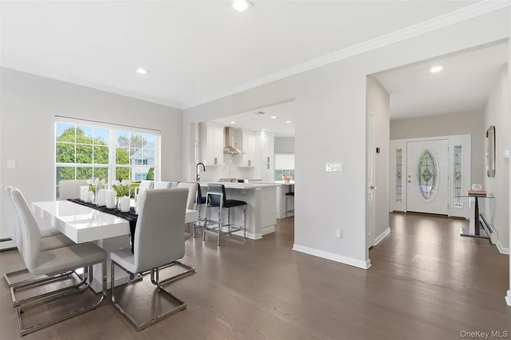 159 Rivendell Court Melville NY 11747