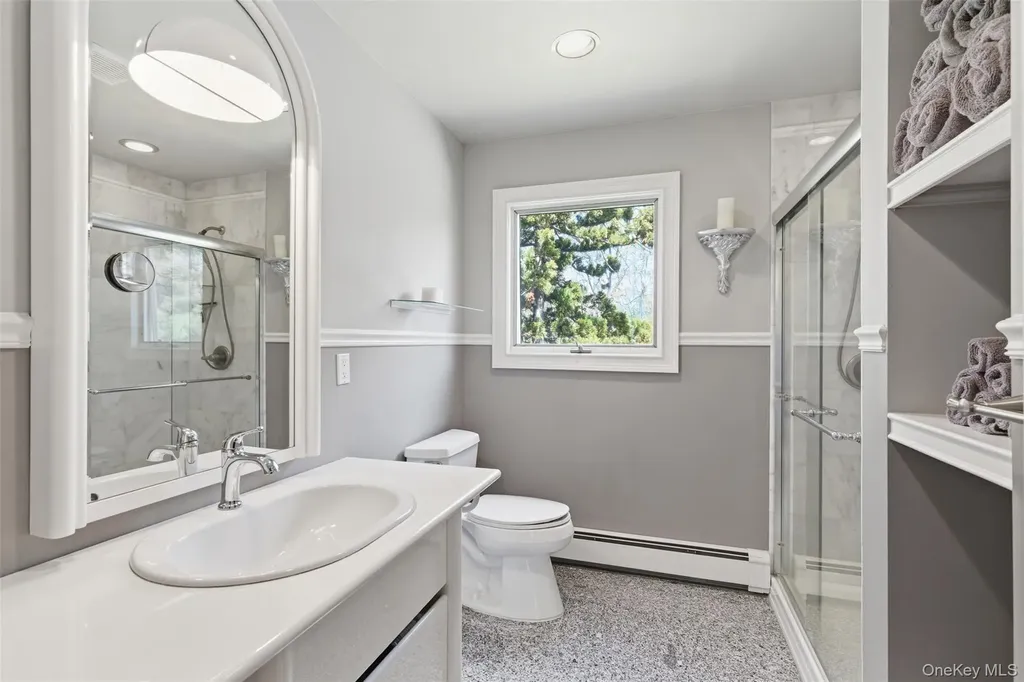 20 Hemingway Drive Dix Hills NY 11746