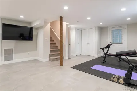 417 Wagner Avenue Mamaroneck NY 10543