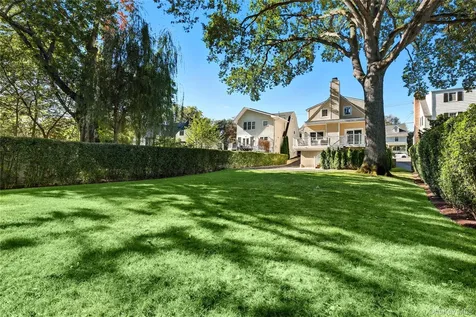 417 Wagner Avenue Mamaroneck NY 10543
