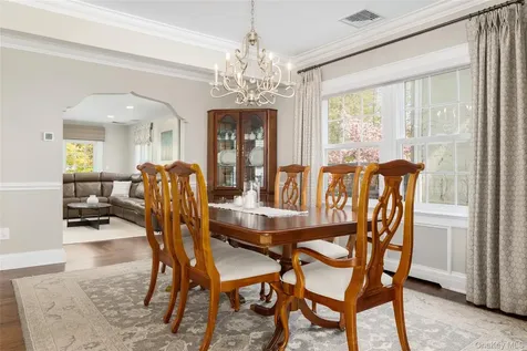 417 Wagner Avenue Mamaroneck NY 10543