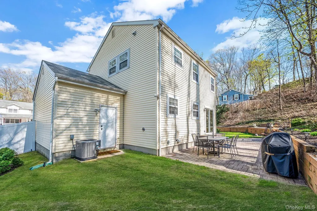 259 Spring Road Huntington NY 11743