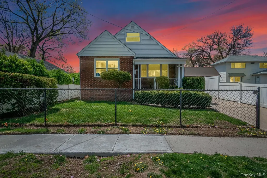 1445 Rosser Avenue Elmont NY 11003