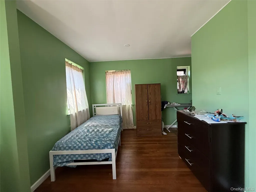 94-31 60th Avenue Elmhurst NY 11373