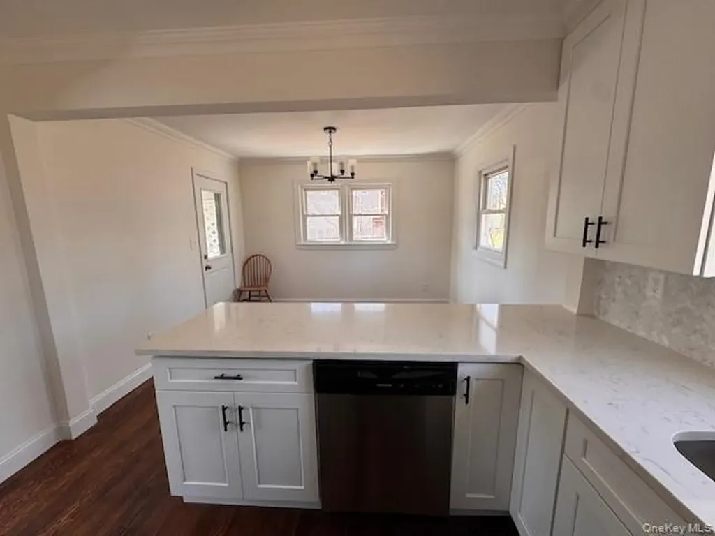 529 Elder Lane Ronkonkoma NY 11779
