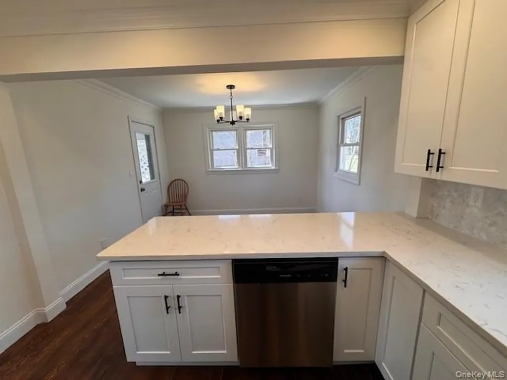 529 Elder Lane Ronkonkoma NY 11779