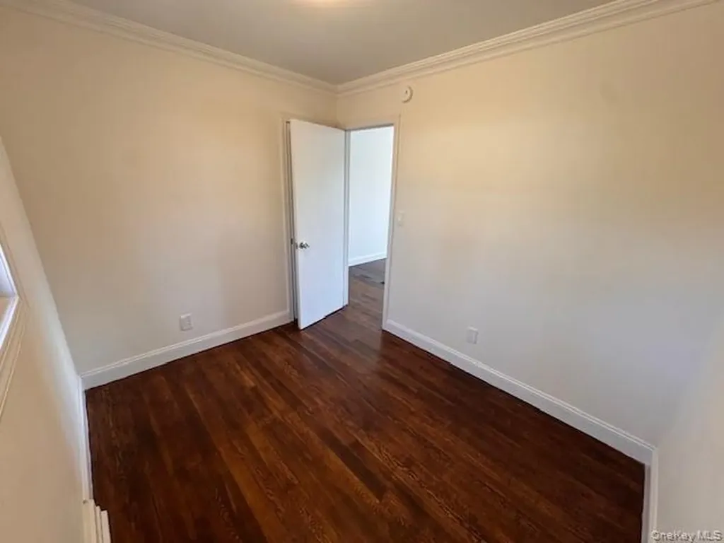 529 Elder Lane Ronkonkoma NY 11779