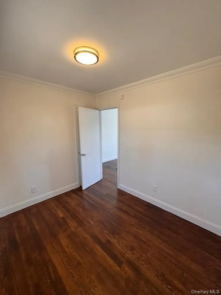 529 Elder Lane Ronkonkoma NY 11779