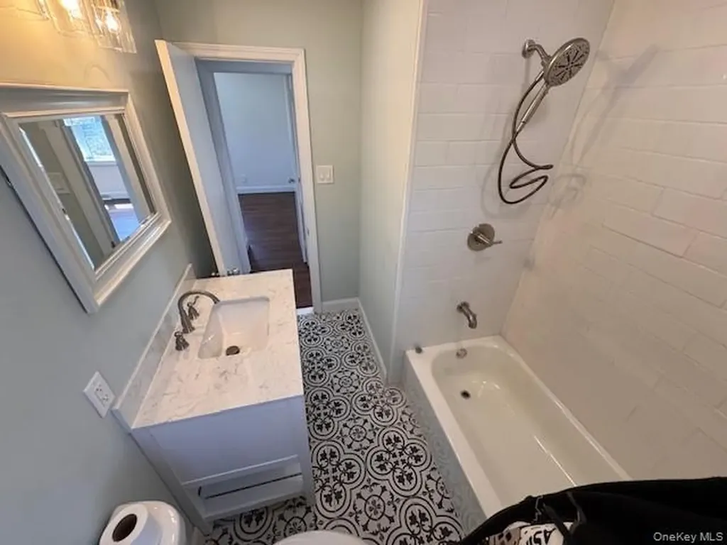 529 Elder Lane Ronkonkoma NY 11779