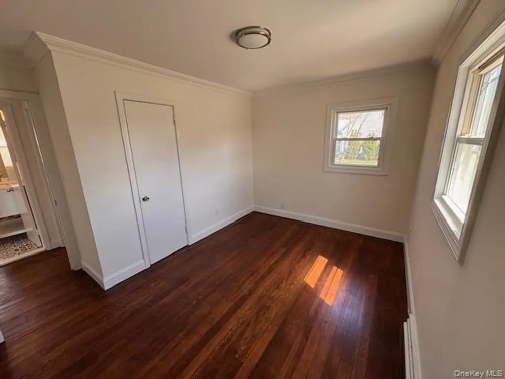 529 Elder Lane Ronkonkoma NY 11779