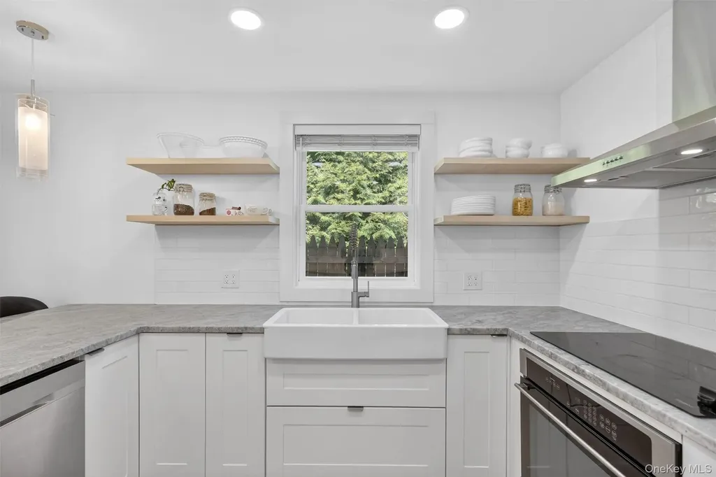 28 Eastern Parkway Poughkeepsie NY 12603