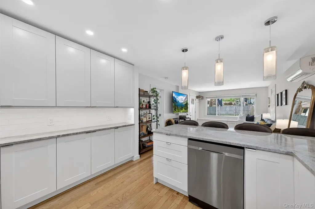 28 Eastern Parkway Poughkeepsie NY 12603