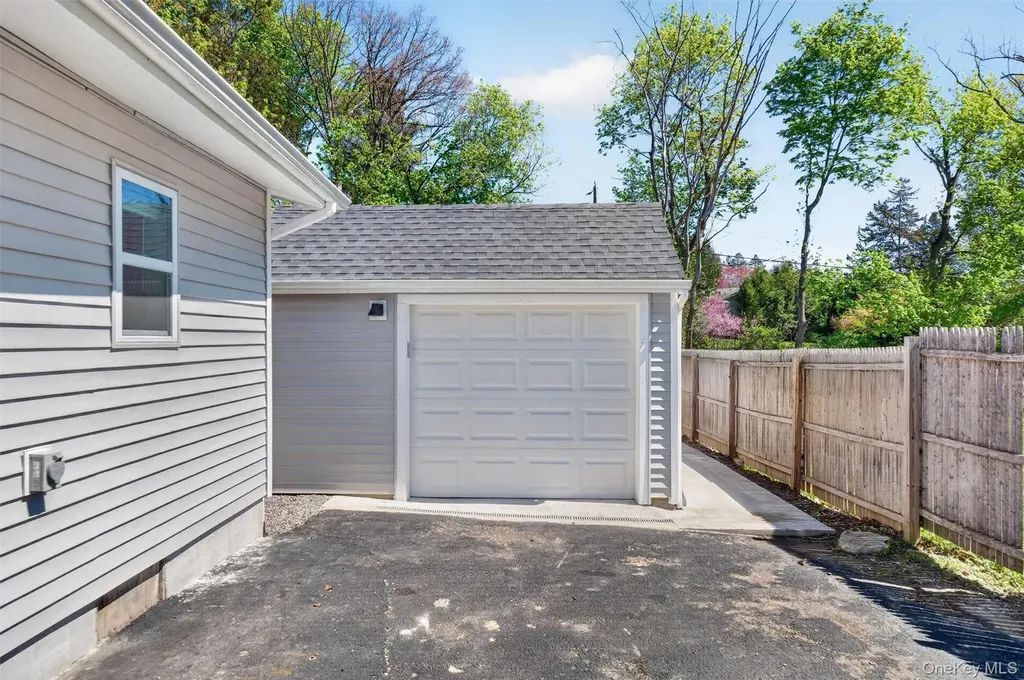 28 Eastern Parkway Poughkeepsie NY 12603
