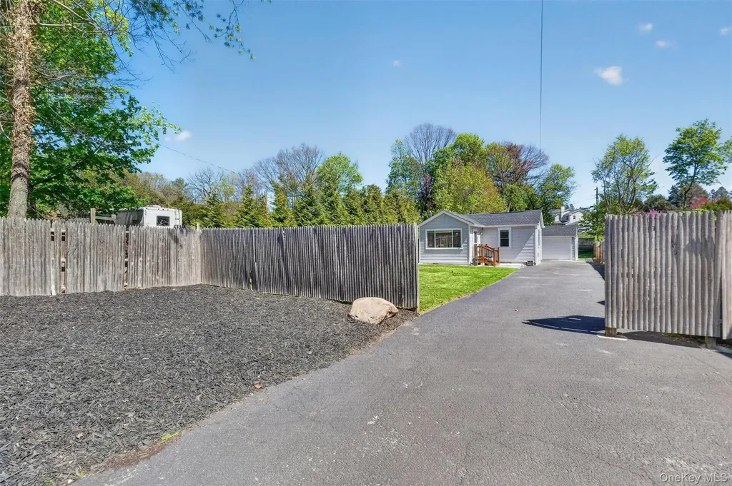 28 Eastern Parkway Poughkeepsie NY 12603