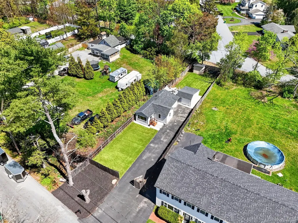 28 Eastern Parkway Poughkeepsie NY 12603