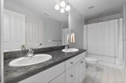 117 Winding Ridge Road White Plains NY 10603