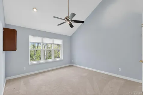 117 Winding Ridge Road White Plains NY 10603