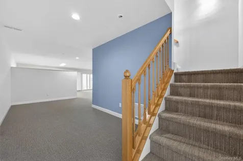 117 Winding Ridge Road White Plains NY 10603