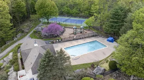 117 Winding Ridge Road White Plains NY 10603