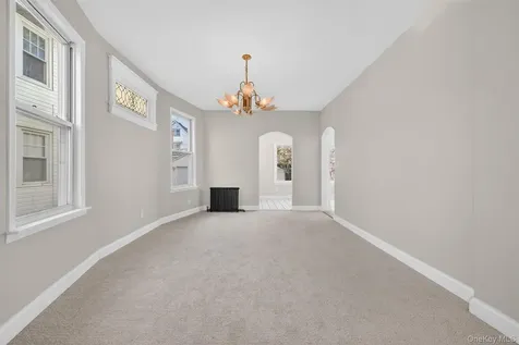 124 Sherwood Avenue Yonkers NY 10704