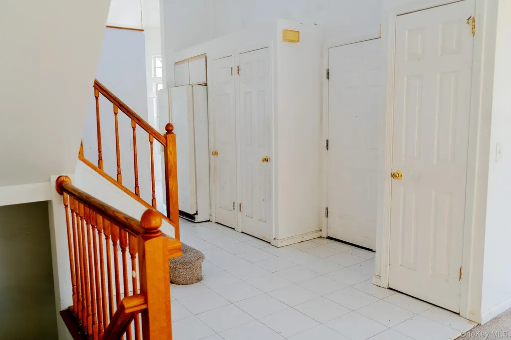 23 Roundtop Road Yonkers NY 10710
