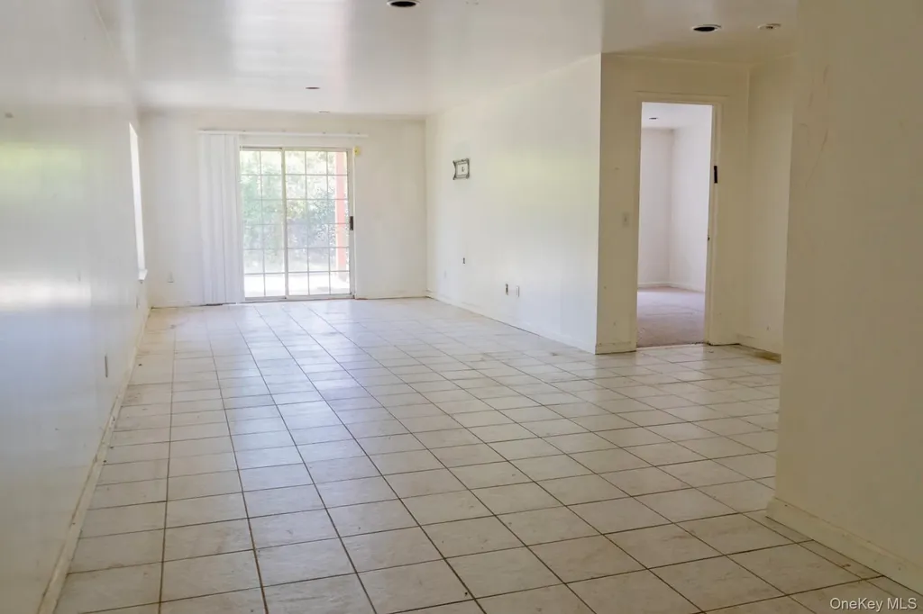 23 Roundtop Road Yonkers NY 10710