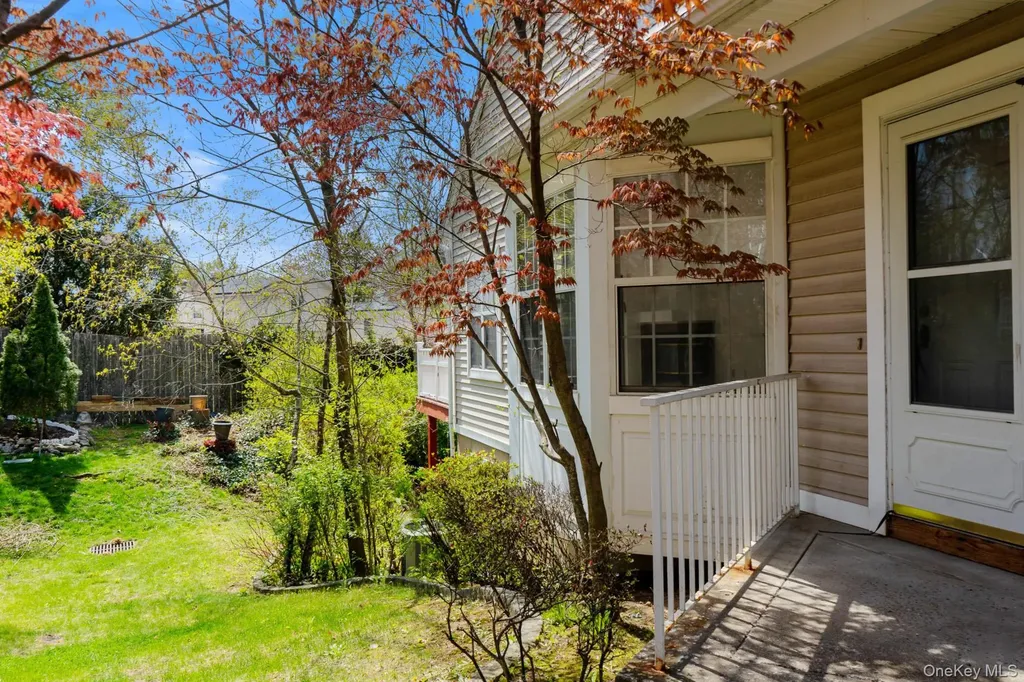 23 Roundtop Road Yonkers NY 10710