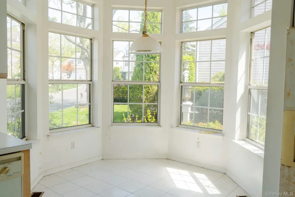 23 Roundtop Road Yonkers NY 10710