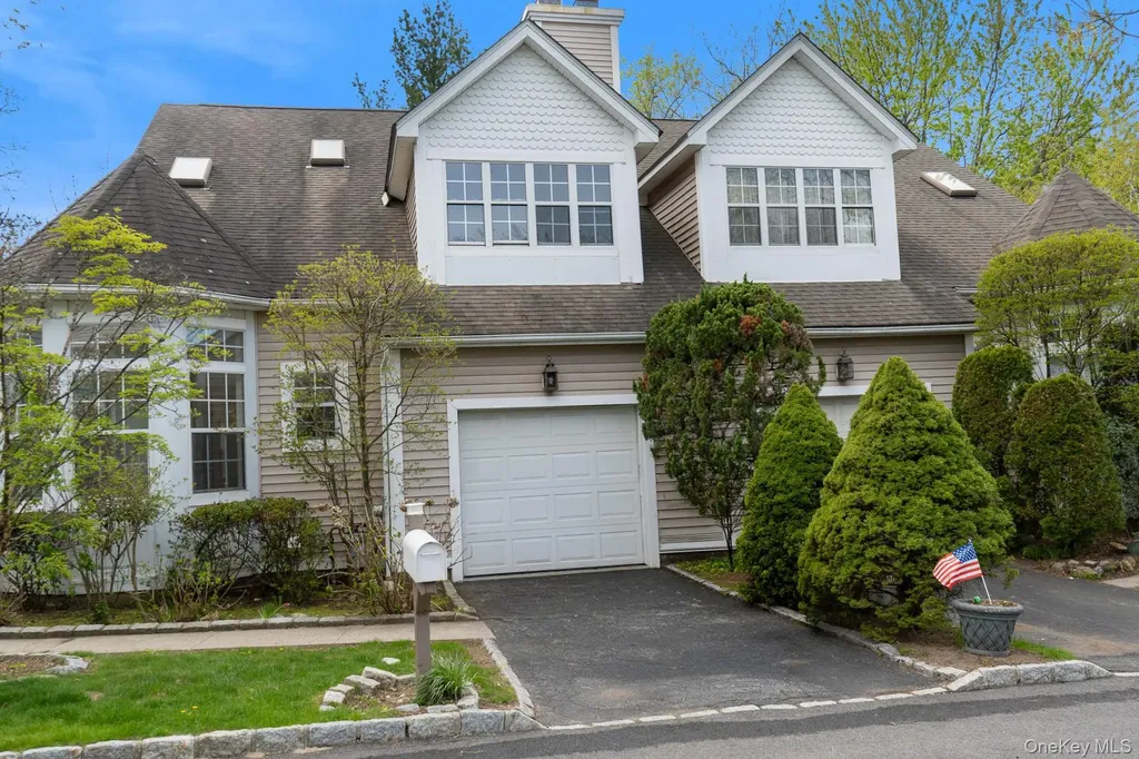 23 Roundtop Road Yonkers NY 10710
