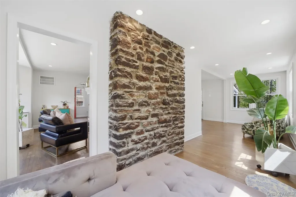 30 Rossmore Avenue Bronxville NY 10708