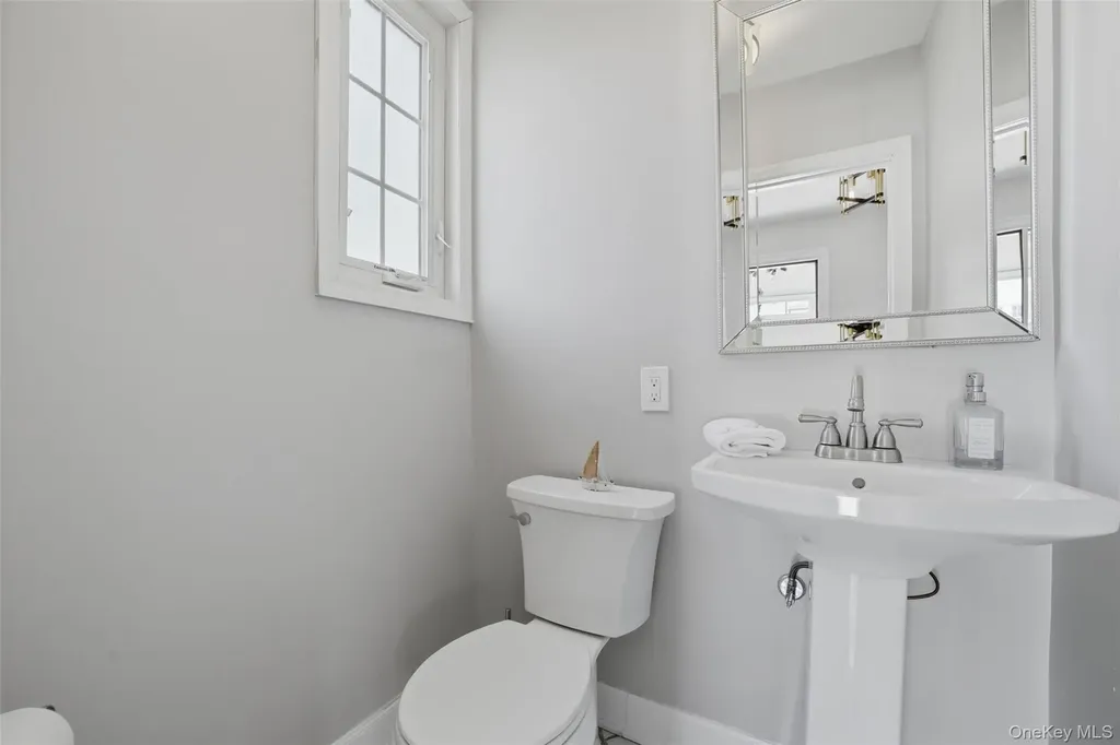 30 Rossmore Avenue Bronxville NY 10708