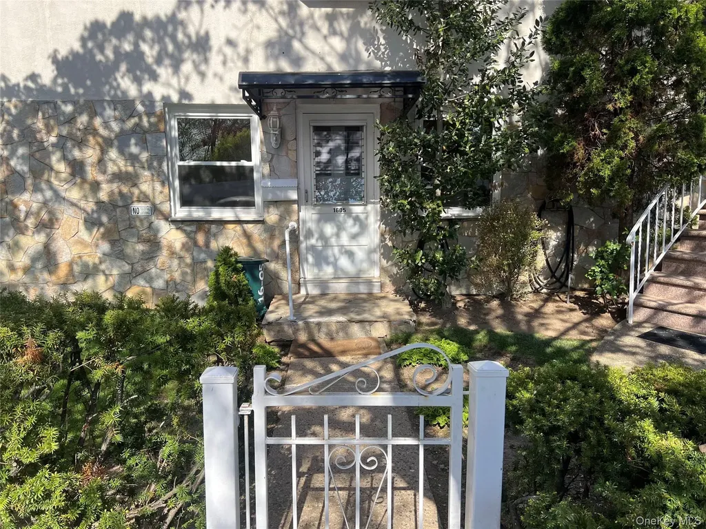 16-05 Bell Boulevard Bayside NY 11360