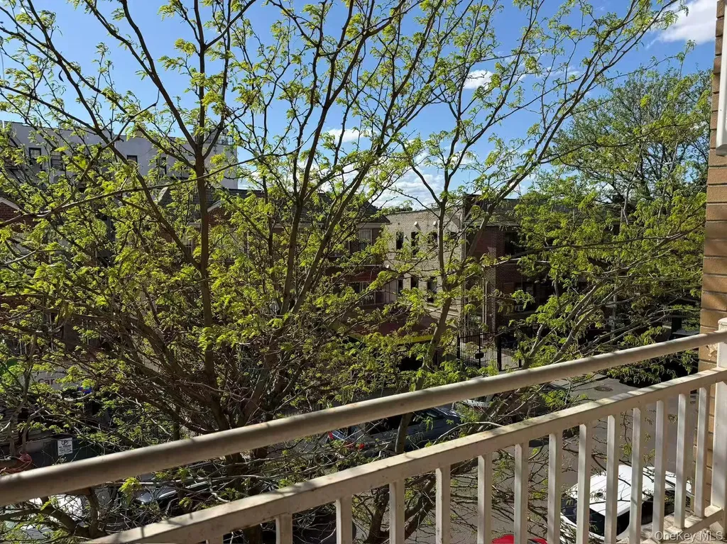9305 37th Avenue Jackson Heights NY 11372