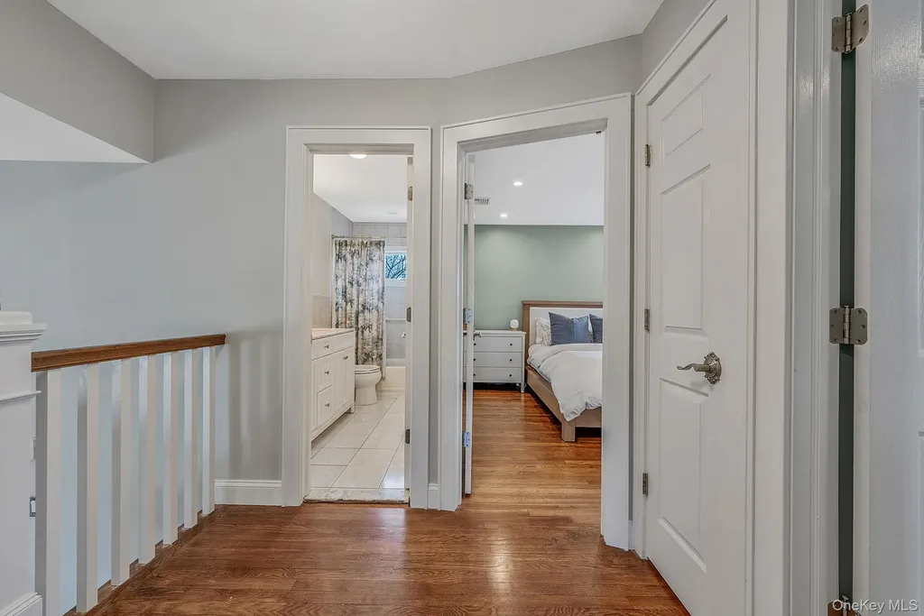 2518 Horace Court Bellmore NY 11710