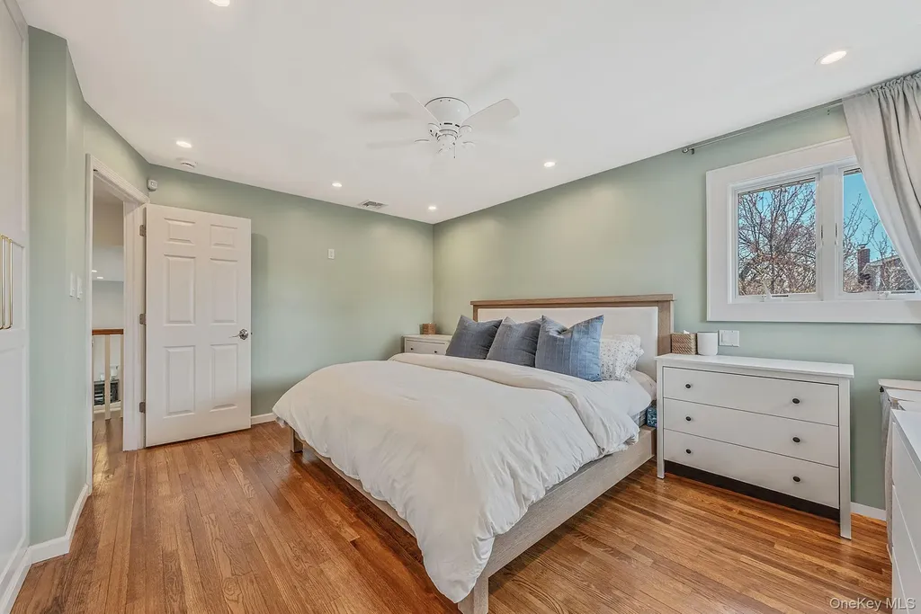 2518 Horace Court Bellmore NY 11710