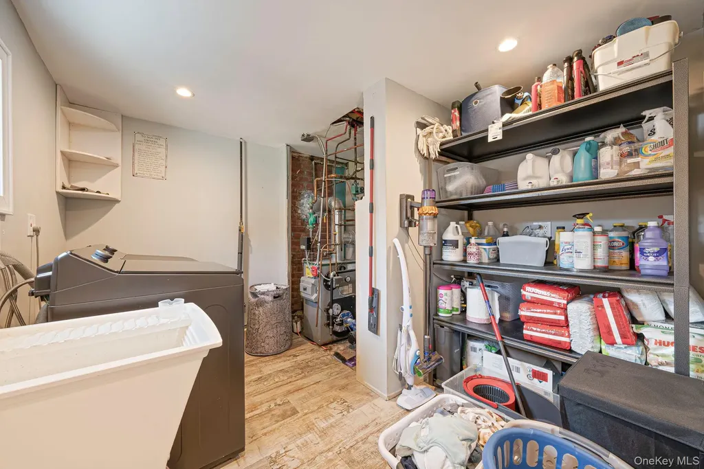 2518 Horace Court Bellmore NY 11710