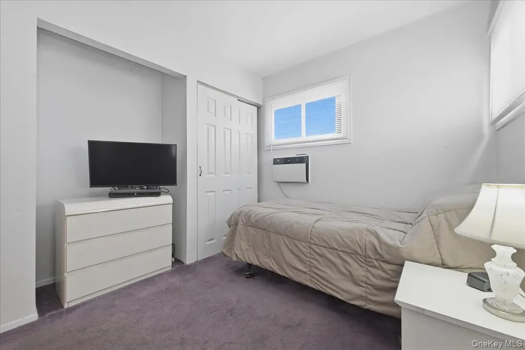 235 Twin Lane E Wantagh NY 11793