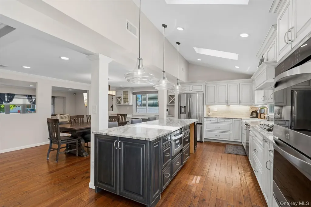 50 Abbot Road Smithtown NY 11787