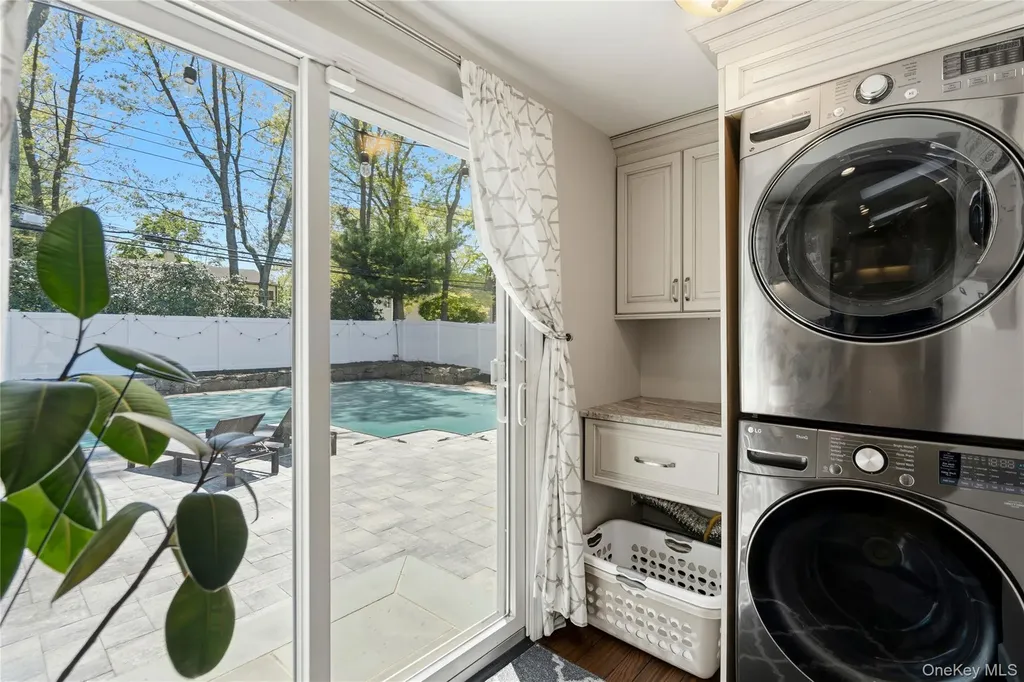 50 Abbot Road Smithtown NY 11787