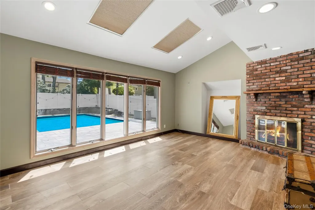 50 Abbot Road Smithtown NY 11787