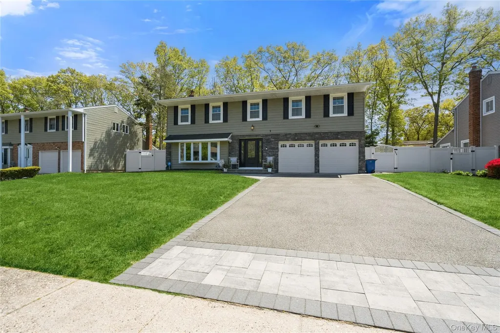 50 Abbot Road Smithtown NY 11787