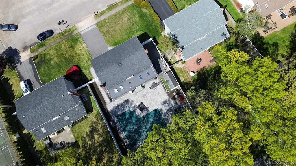 50 Abbot Road Smithtown NY 11787