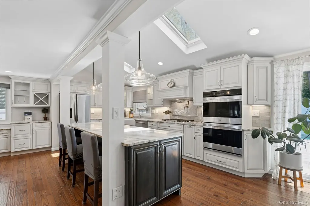 50 Abbot Road Smithtown NY 11787