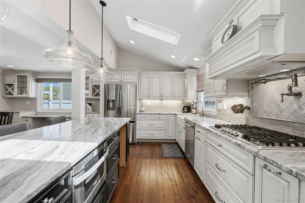 50 Abbot Road Smithtown NY 11787