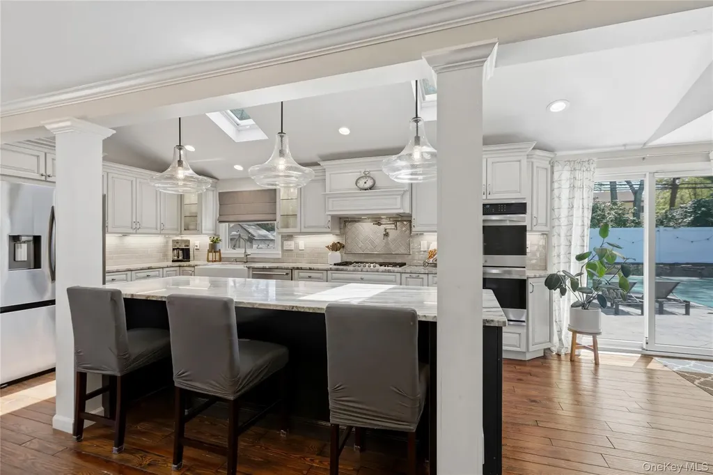 50 Abbot Road Smithtown NY 11787
