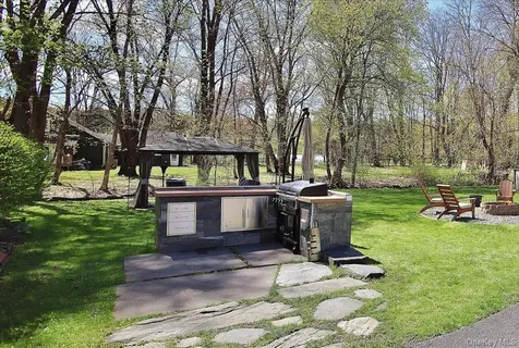 95 Tinker Town Road Dover Plains NY 12522