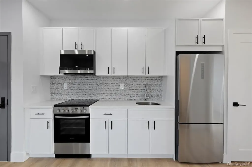 9 Lagrange Avenue Poughkeepsie NY 12603